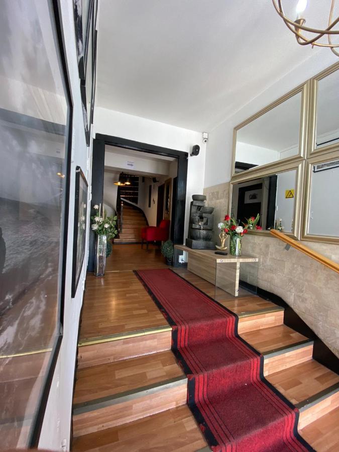 سانتياغو Hotel Parque Forestal المظهر الخارجي الصورة